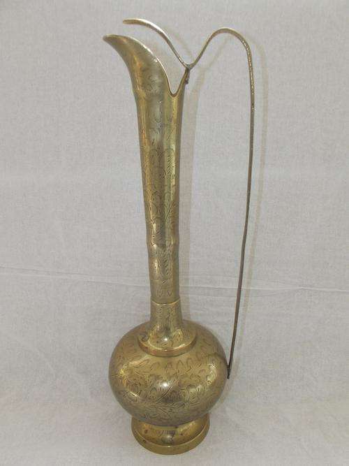 BEAUTIFUL!! Vintage Brass Water Pitcher