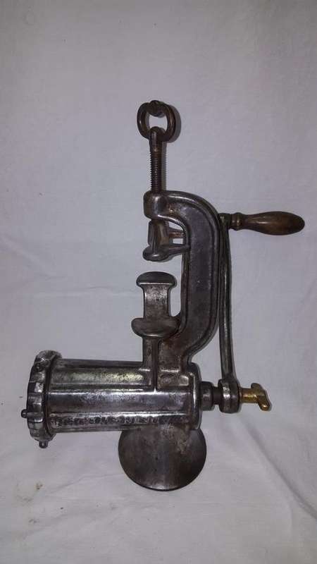 LOVELY!!! Large Vintage Meat Mincer
