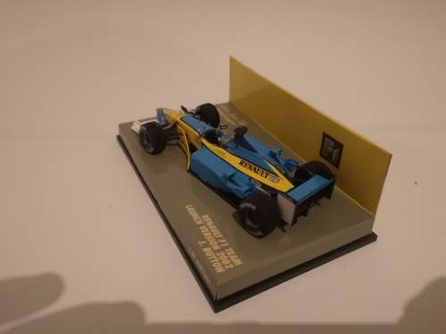 MINICHAMPS Renault F1 Team Jenson Button 2002 1 of 2201 Limited Edition