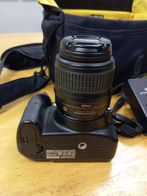 Nikon D3200 & Two Lenses