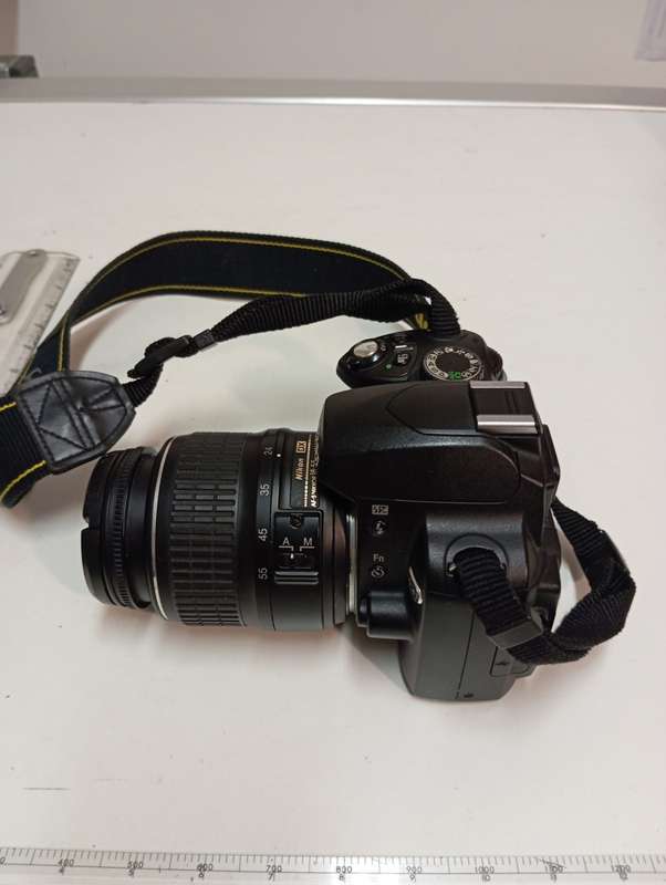 Nikon D60 DSLR Camera and lens