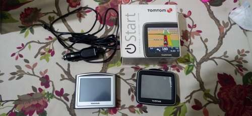 Late entry!!! Tom Tom GPS bundle - one still in box! (read description)