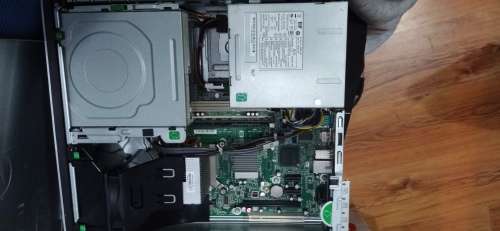 Late entry!! Neat HP Desktop pc box - Intel Core 2 (read description!)