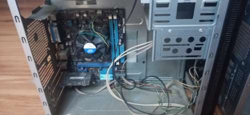 Late entry!!! 2x pc tower boxes (read description)