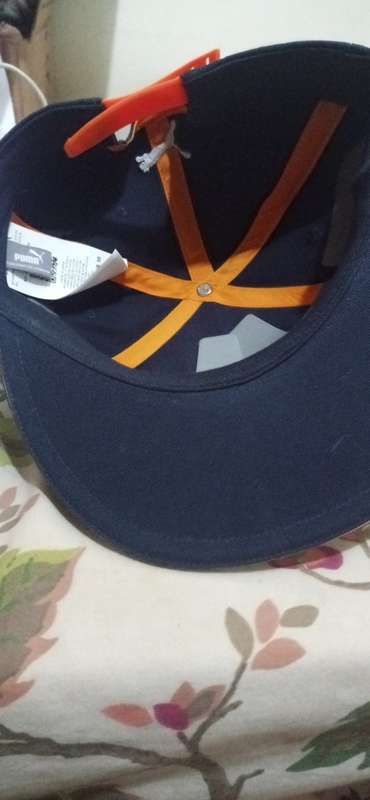 Late entry!!! New and original Puma Red Bull Racing peak cap