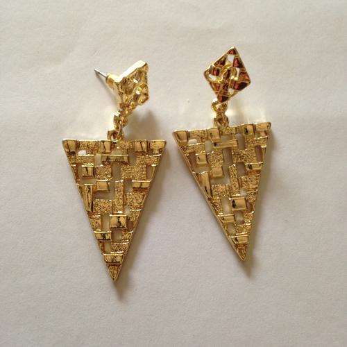 Earring