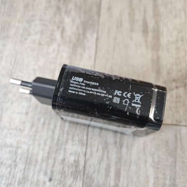 48W Charger Plug - 4 USB Ports & 1 Type C Port