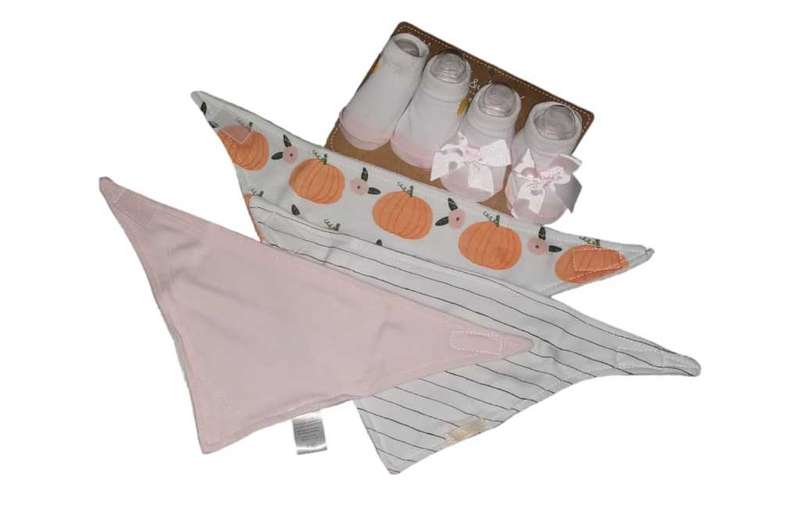 Lila & Jack 5 pack Thanksgiving Bandana Bib and Sock Set - 0-6 months