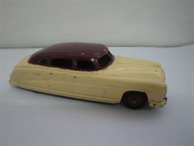 Dinky Hudson Commadore No 139b made in England by Meccano  VERY RARE   SEE THE BASE IN THE PICS