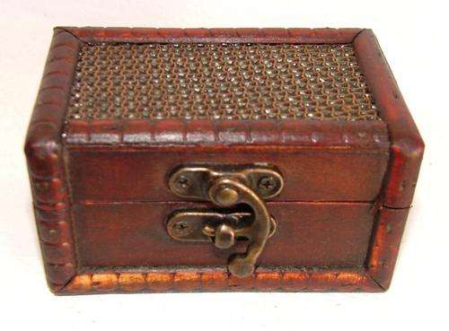 Beautiful Small SQ Wood Trinket Box