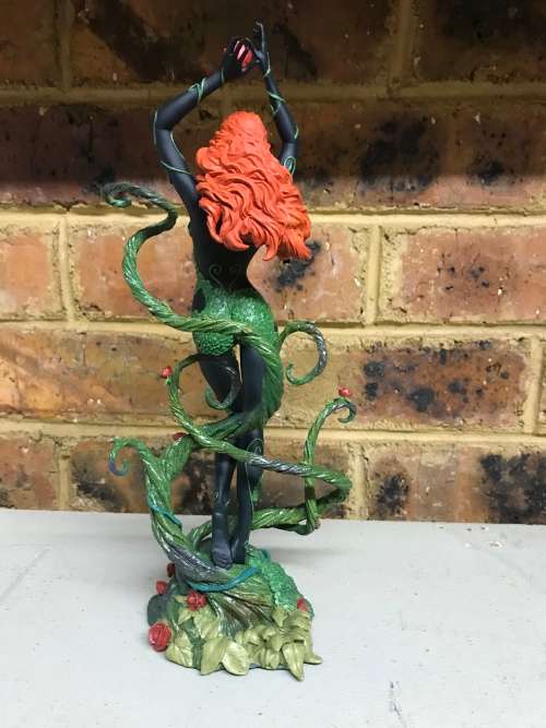 Poison Ivy Statue New 52 DC Comics Cover Girls 2012