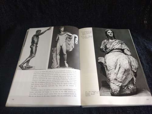 A Handbook of Greek Art by Gisela Richter