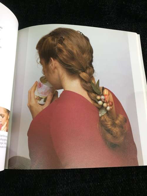 The Five Minute Hair Stylist by Christine Moodie