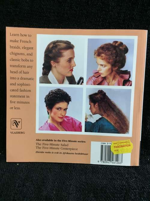 The Five Minute Hair Stylist by Christine Moodie