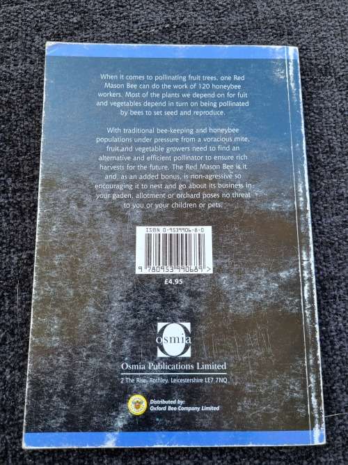 The Red Mason Bee Osmia Rufa: All you Need to Know by Christopher O`Toole
