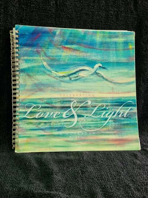 Celebrating Love and Light | A Workbook by Regine Kroger