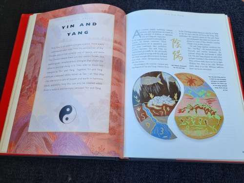 The Complete Illustrated Guide to Feng Shui by Lillian Too