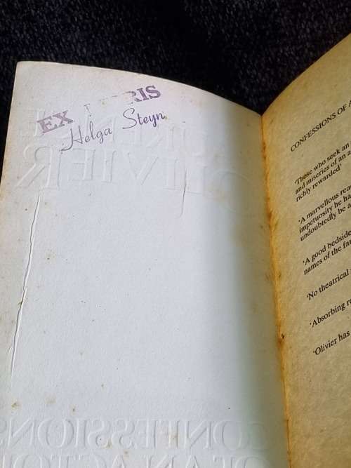 Confessions of an Actor by Laurence Oliver