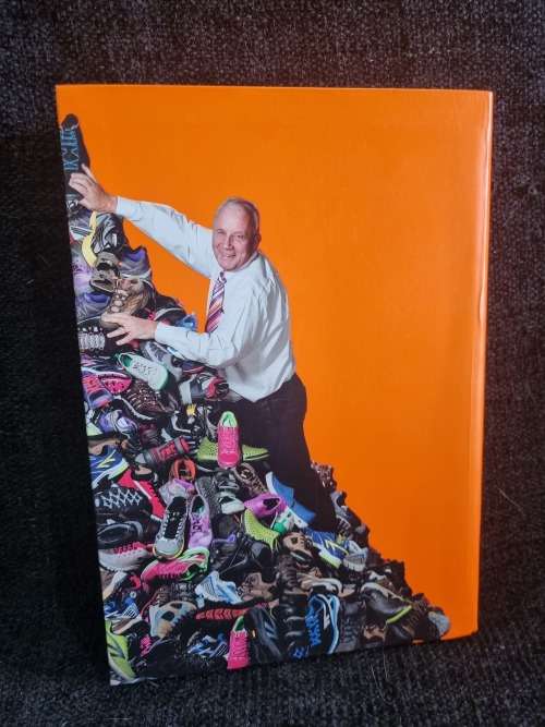 Frank: Inspired by  Life - Nelleke Launspach | Frank van Wezel Owner Hi-Tec | Signed