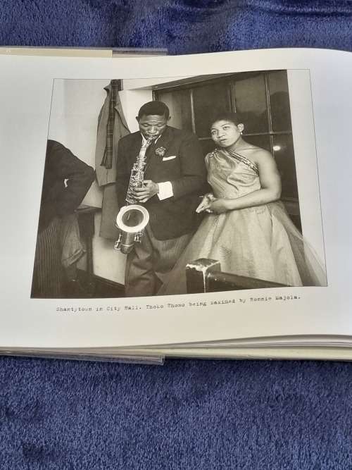 Tauga by Mothobi Mutloatse and Jacqui Masiza