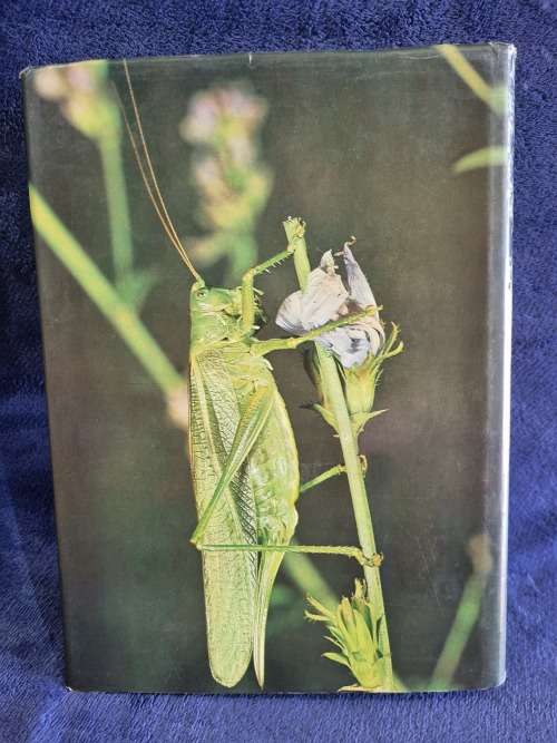 Larousse Encyclopedia of Animal Life by Paul Hamlyn