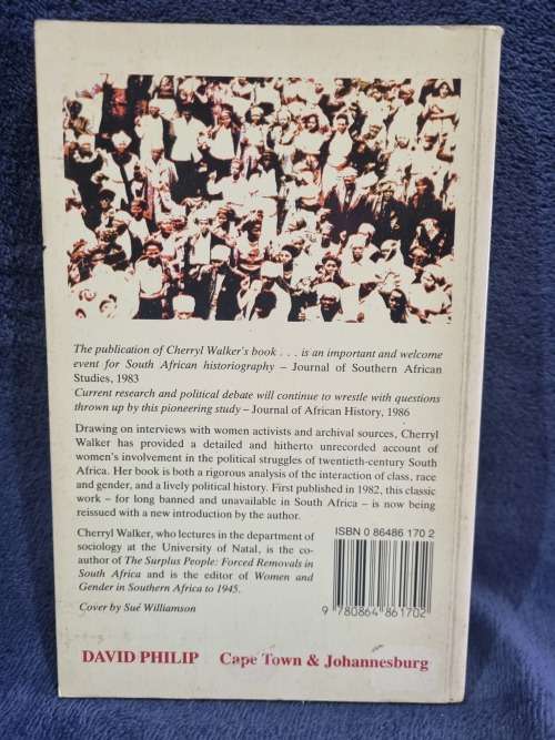 Women and Resistance in South Africa by Cherryl Walker