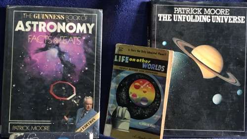 Selection of 9 Astronomy Books on the Universe