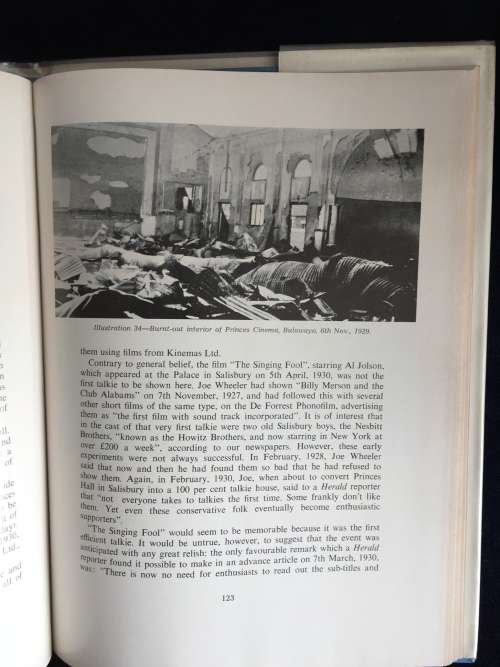 A History of Rhodesian Entertainment 1890-1930 by CTC Taylor | First Edition 1968