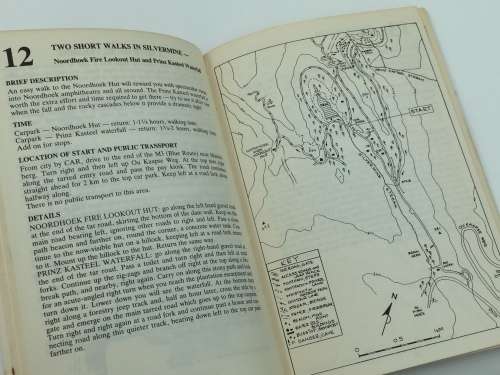 A Walking Guide for the Hout Bay to Simon`s Town Mountains by Shirley Brossy