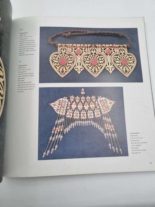 Ethnic Jewellery From Africa, Asia and Pacific Island by Michiel Elsevier Stockmans