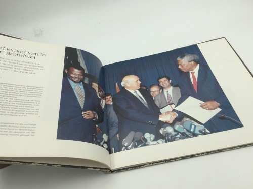 Vele Kulture Een Nasie by Presidentsinhuldiging 10 Mei 1994