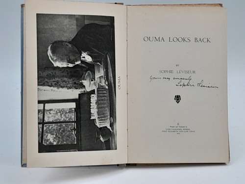 Ouma Looks Back Sophie Leviseur  | Signed by the author 1944 Edition