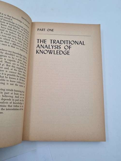 Knowing - Michael D Roth and Leon Galis | Essays in the Analysis of Knowledge