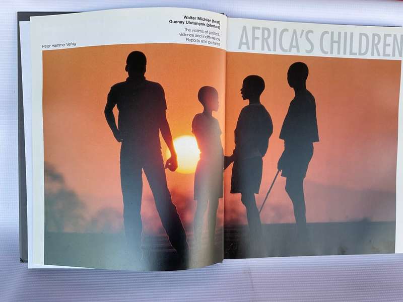 Africas Children by Peter Hammer Verlag