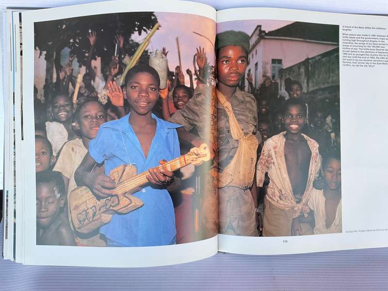 Africas Children by Peter Hammer Verlag