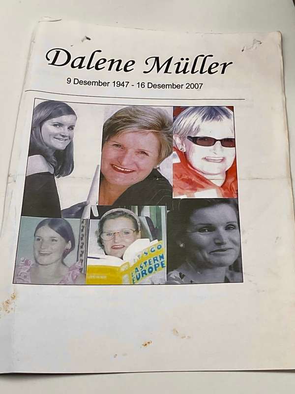 Skryf Afrikaans Van A Tot Z - Die Essensiele Gids ~ Dalene Muller | Signed +Funeral Notice