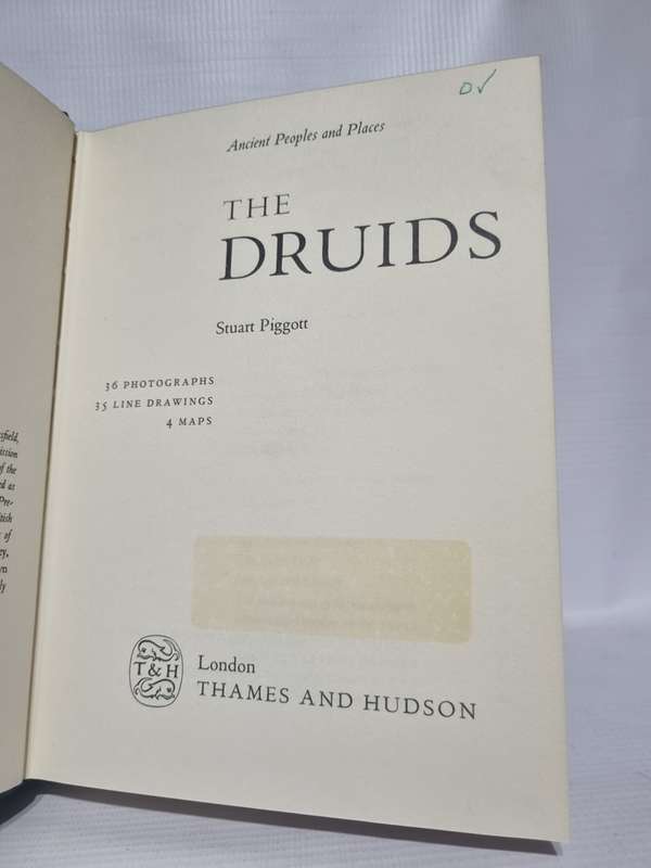 The Druids - Stuart Piggott | First Edition