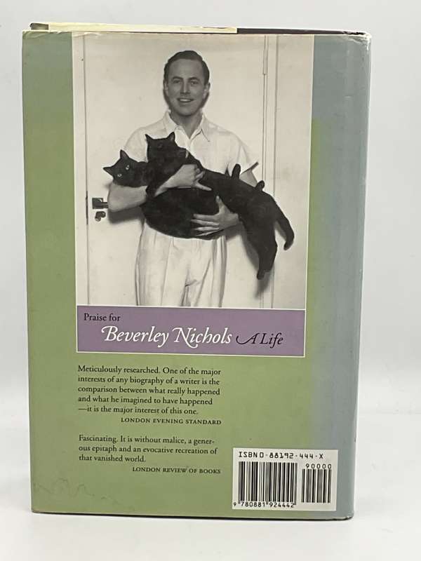 Beverley Nichols - A Life by Bryan Cannon