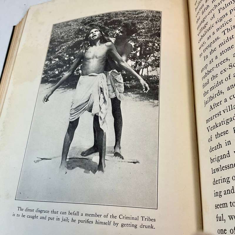 India: Land of the Black Pagoda - Lowell Thomas | First Edition 1930 with great photos