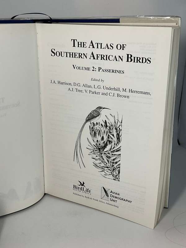 The Atlas of Southern African Birds Volumes 1: Non-passerines and Volume 2: Passerines