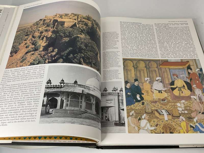 Atlas of the Islamic world since 1500 - Francis Robinson