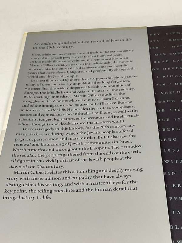 From the Ends of the Earth : The Jews in the 20th Century - Martin Gilbert