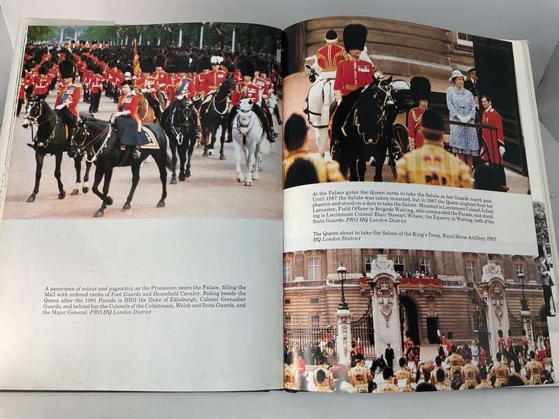 Trooping the Colour - A History of the Sovereign's Birthday Parade Michael Gow