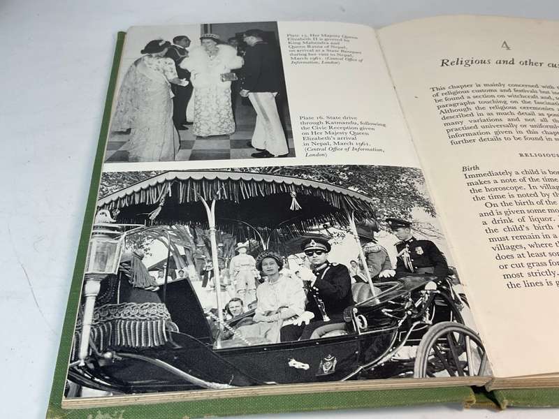 Nepal and the Gurkhas by Ministry of Defense (UK)  1965