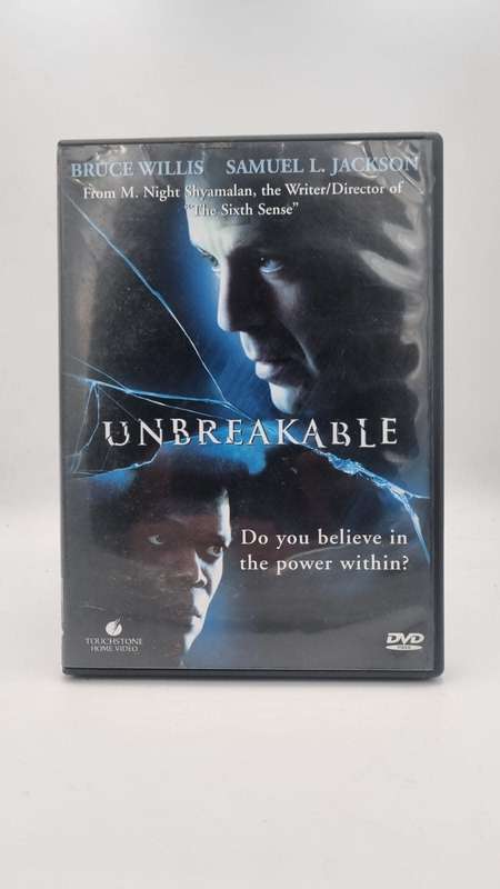 Unbreakable DVD - Bruce Willis & Samuel L Jackson
