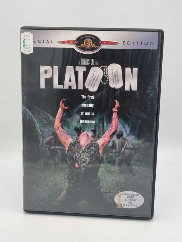 Platoon DVD - Tom Berenger, Willem Dafoe & Charlie Sheen