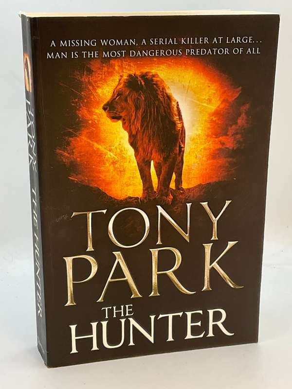 The Hunter - Tony Park | Large Format