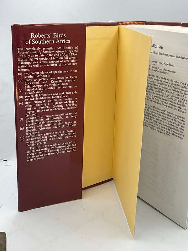 Roberts Birds of Southern Africa by Gordon Lindsay Maclean | First Edition 5th Impression
