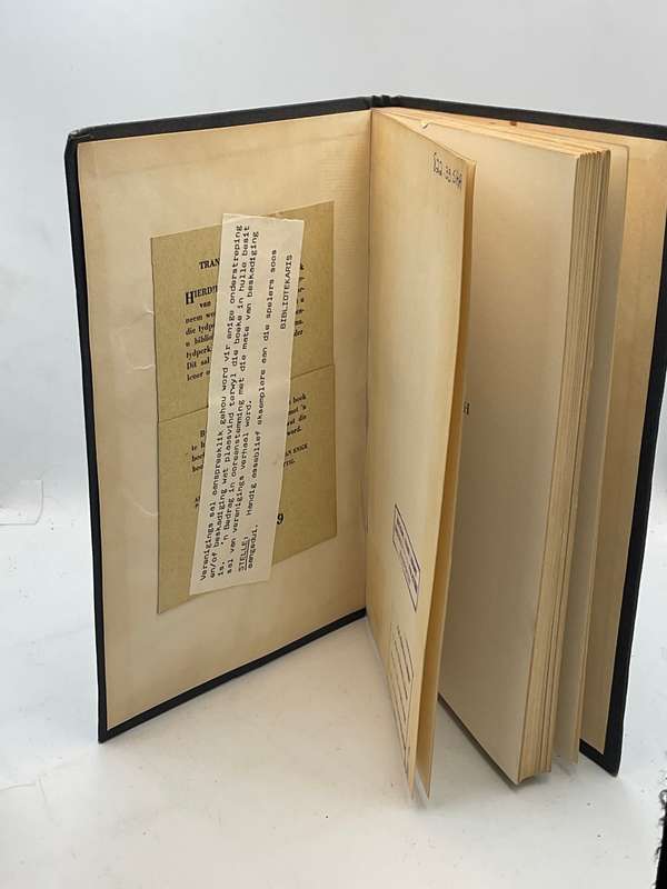 MACBETH deur William Shakespeare Vertaling: L.I. Coertze Eerste uitgawe 1948