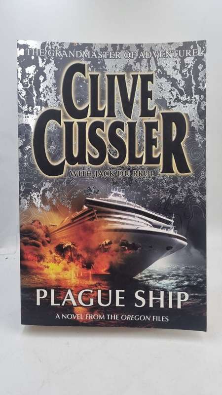 Plague Ship - Clive Cussler | Large Format